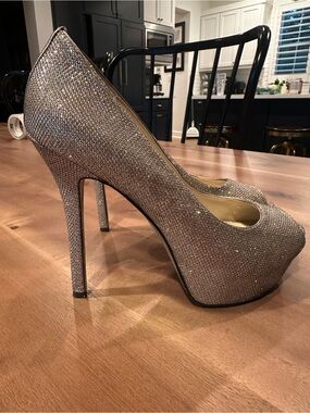 Enzo Angiolini Silver Glitter Peep-Toe Platform Pumps